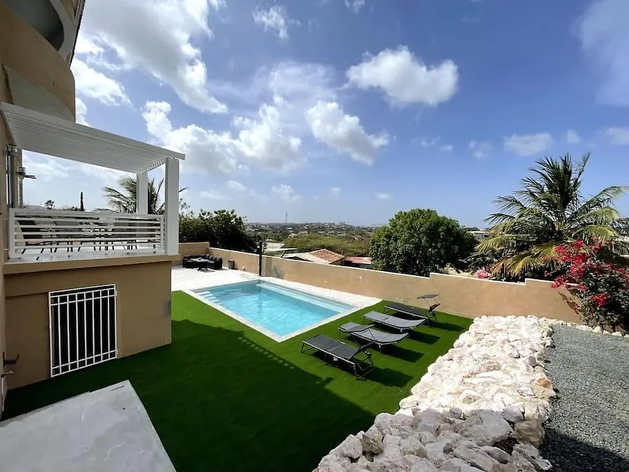 Villa Valdi Breeze # Jan Thiel Willemstad Curacao